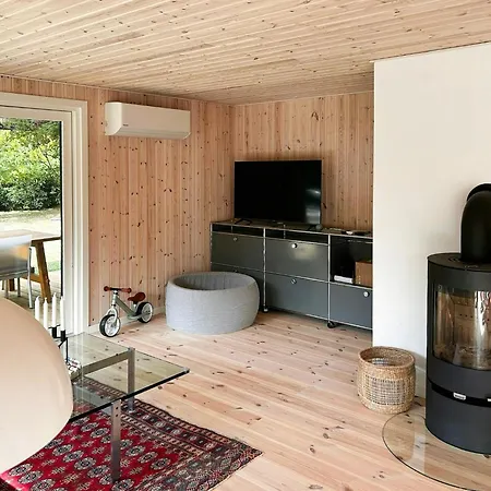 Feriehus Newly Renovated Near Vejby