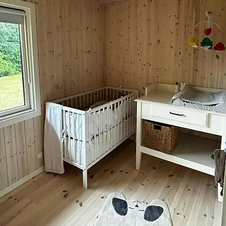 度假居 Newly Renovated Near Vejby *