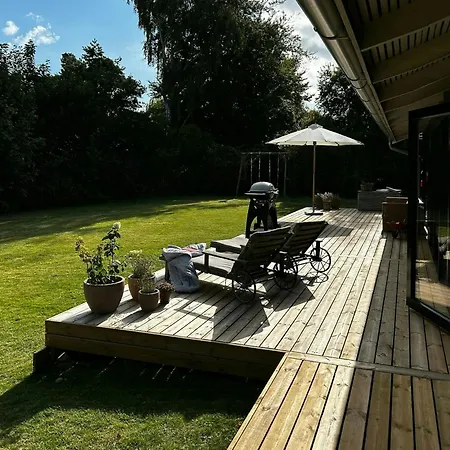 度假居 Newly Renovated Near Vejby Holloselund