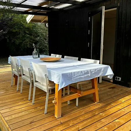 Newly Renovated Near Vejby * Holloselund